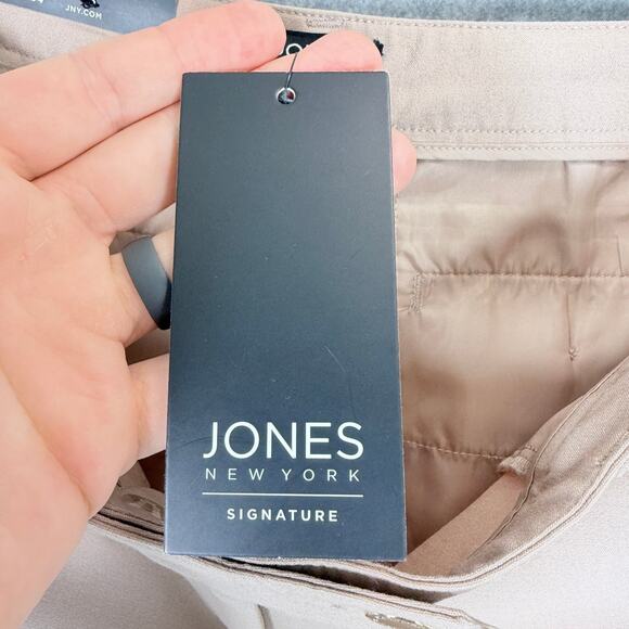 Jones New York Women's Dress Pants Tan Stucco Size 4 Ankle Stretch Flat Front - Picture 7 of 14